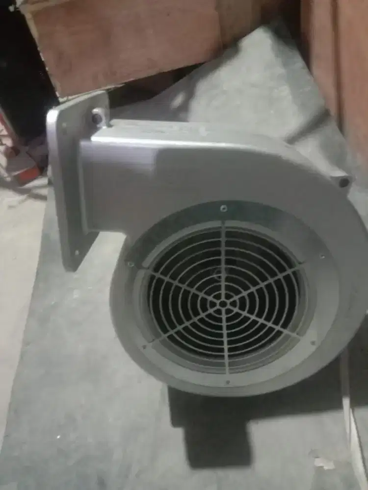motor blower sentrifugal