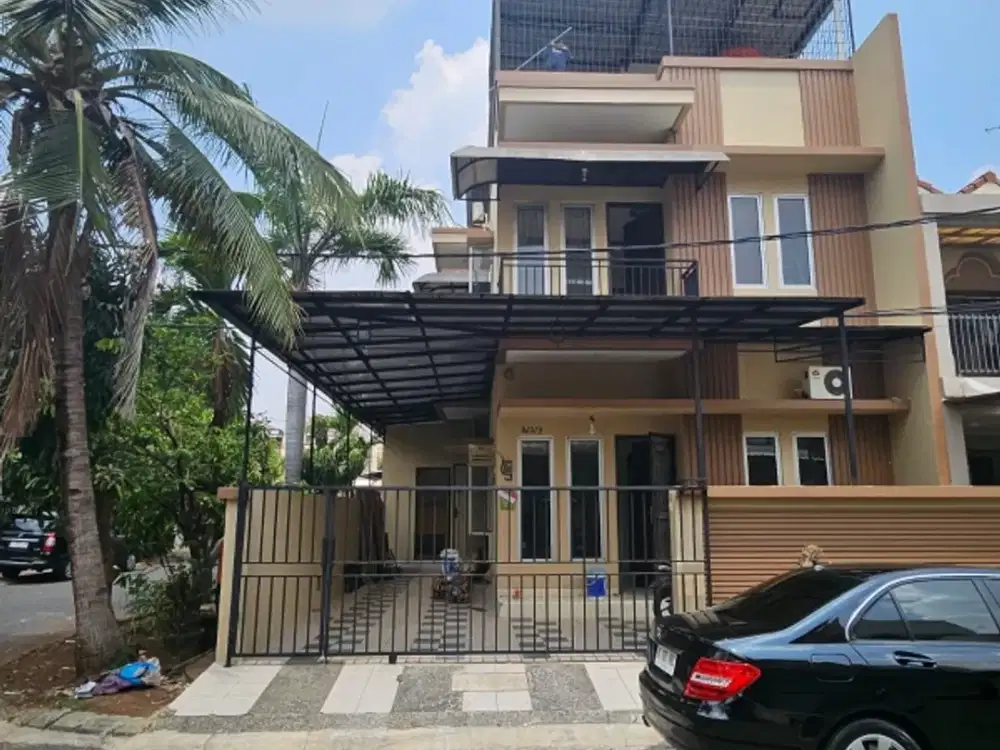 Dijual Rumah hook, 3 lantai, shm, 144 m, 275 m, Citra garden 2 ex