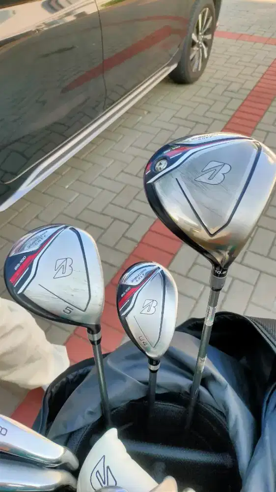 Stick Golf Full Set Bridgestone cocok untuk pemula / high handycap