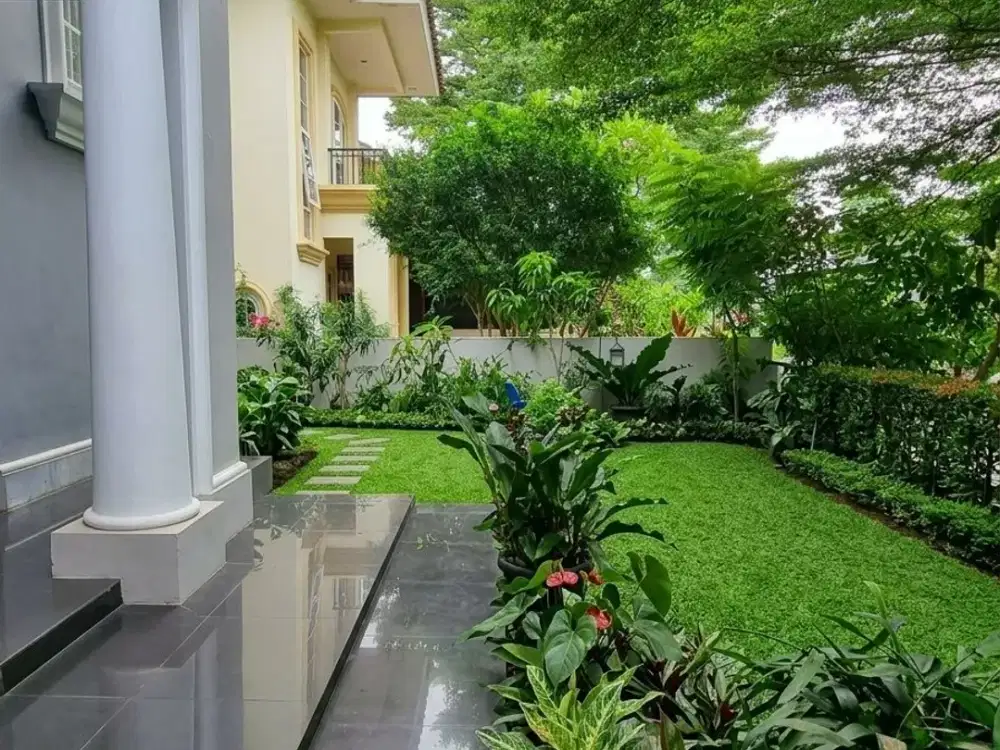 Rumah Cantik Asri di Puspita Loka BSD City