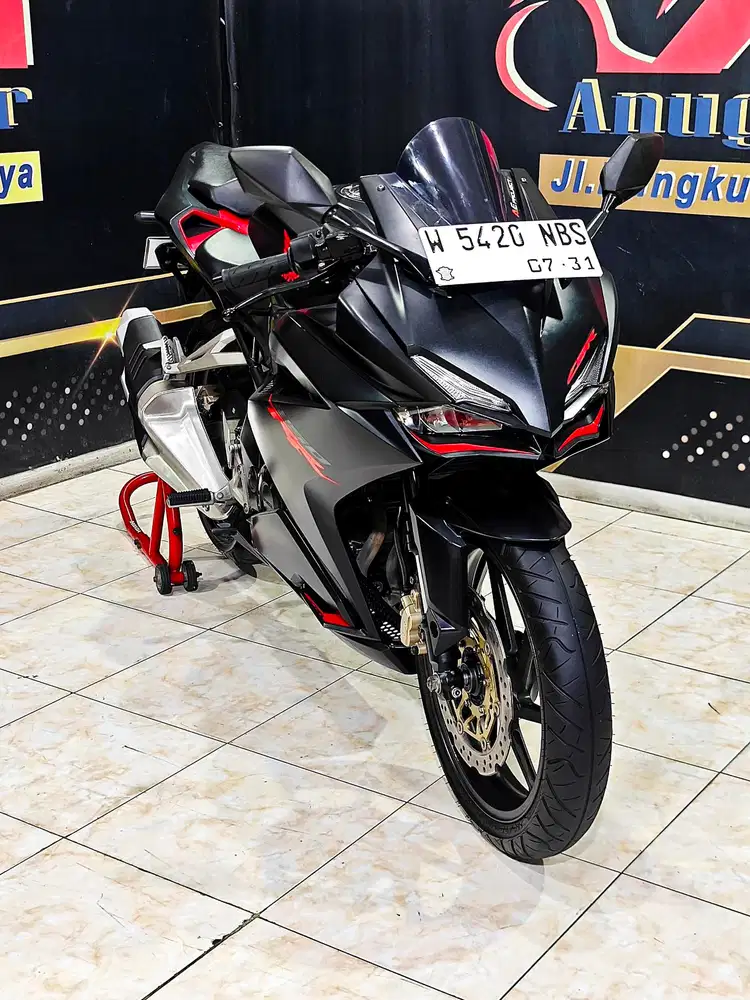 Cbr 250rr non ABS km.6rb '21 Black matte super.Anugerah motor rungkut