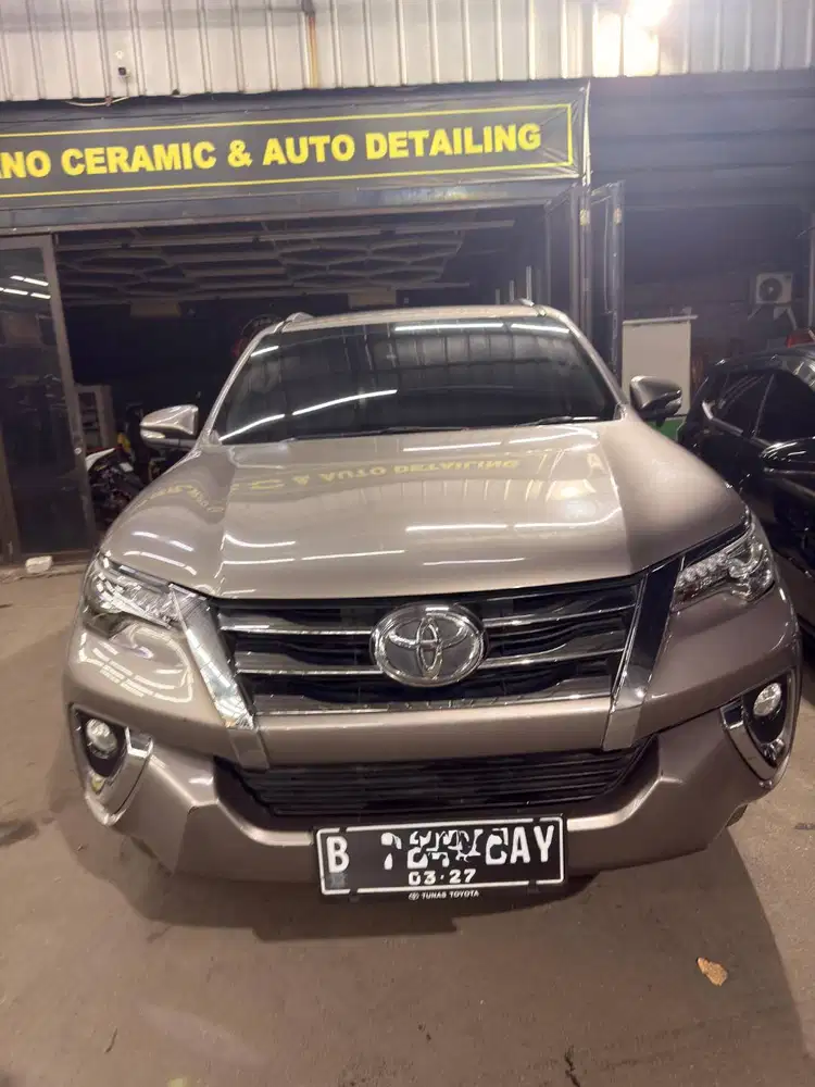 Fortuner VRZ 4x2 2017 Warna Coklat Terang km 69rb