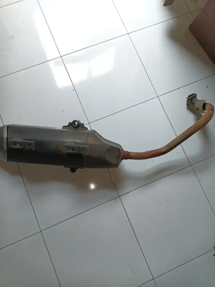 Knalpot standar k59 arm new bekas v150