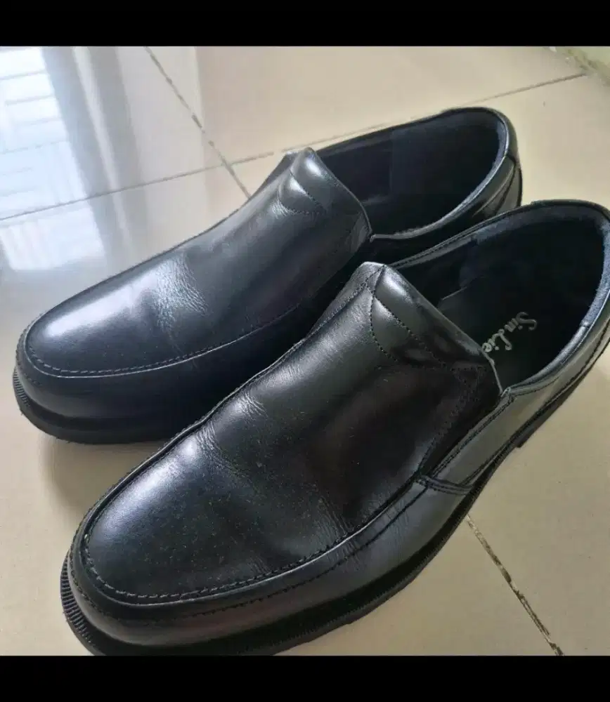 Sepatu Pantofel Kulit Asli merk Sin Lie Seng Ukuran 40-42