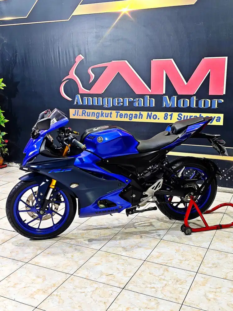 R15 V4 connected 2023 Blue glossy supermewah. Anugerah motor rungkut