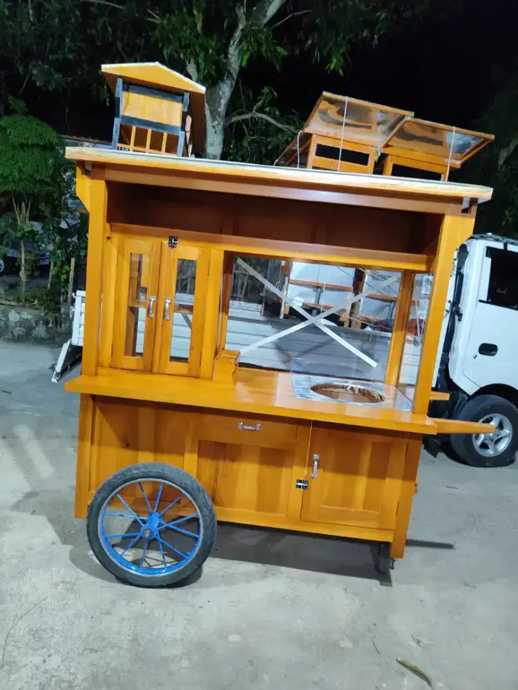 Sedia Gerobak Angkringan, Bakso Mie Ayam, Bubur, Sate, Soto, Pecel dll