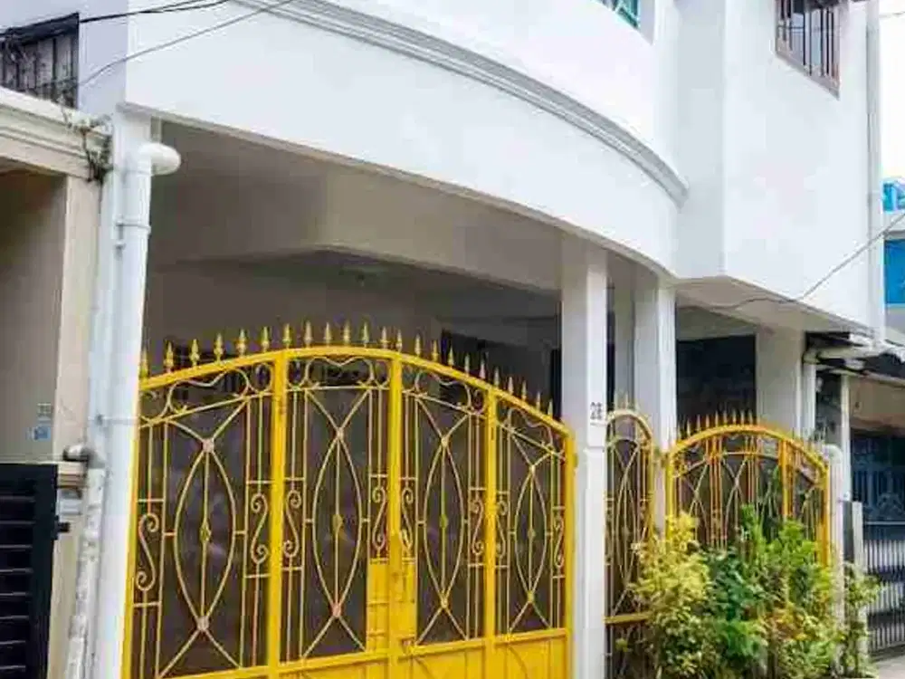 Rumah Bagus di Kelapa Dua Kebon Jeruk Jakbar Nego smp DEAL