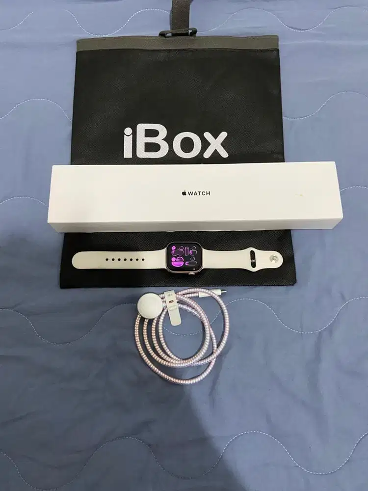 Apple watch Series 10 42mm Pink Rosegold IBOX Resmi Garansi on BH 100%