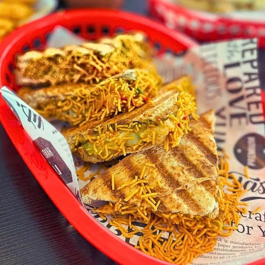 Dicari kitchen helper untuk cafe di Kemayoran