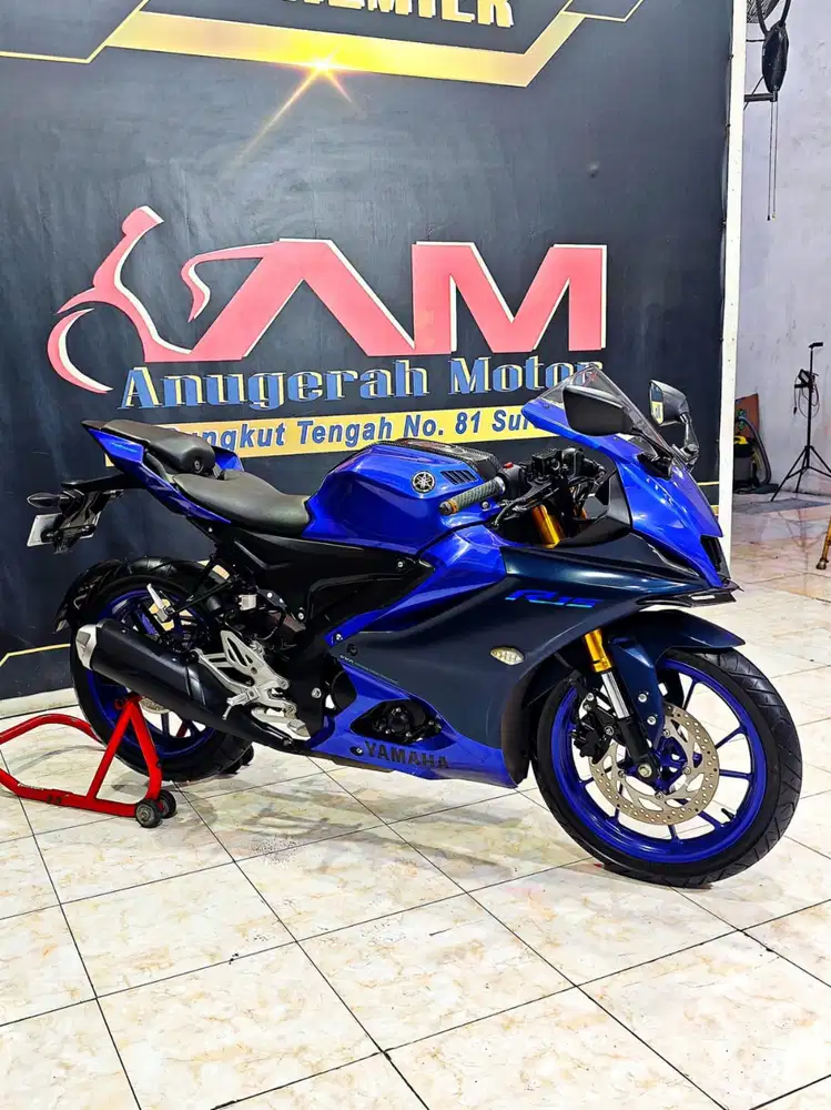 R15 V4 connected 2023 Blue glossy supermewah. Anugerah motor rungkut
