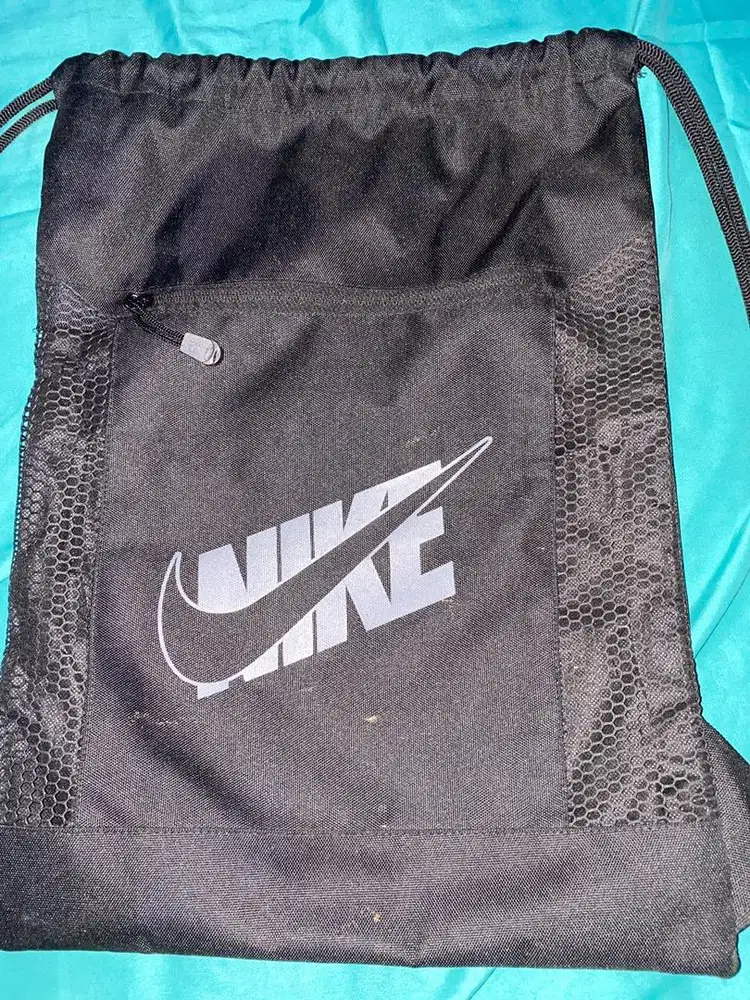 Tas Serut Nike Black