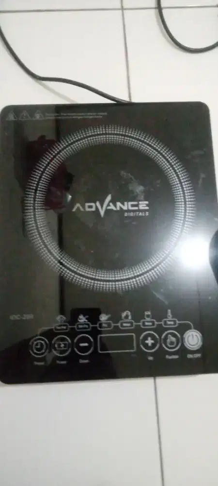Kompor induksi advance IDC-200