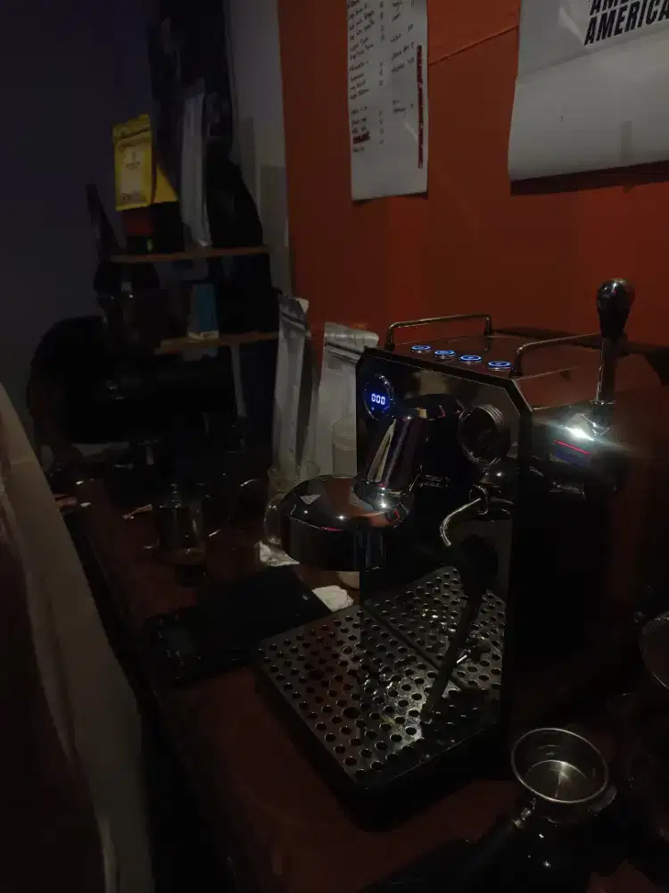 MESIN ESPRESSO FCM 3006