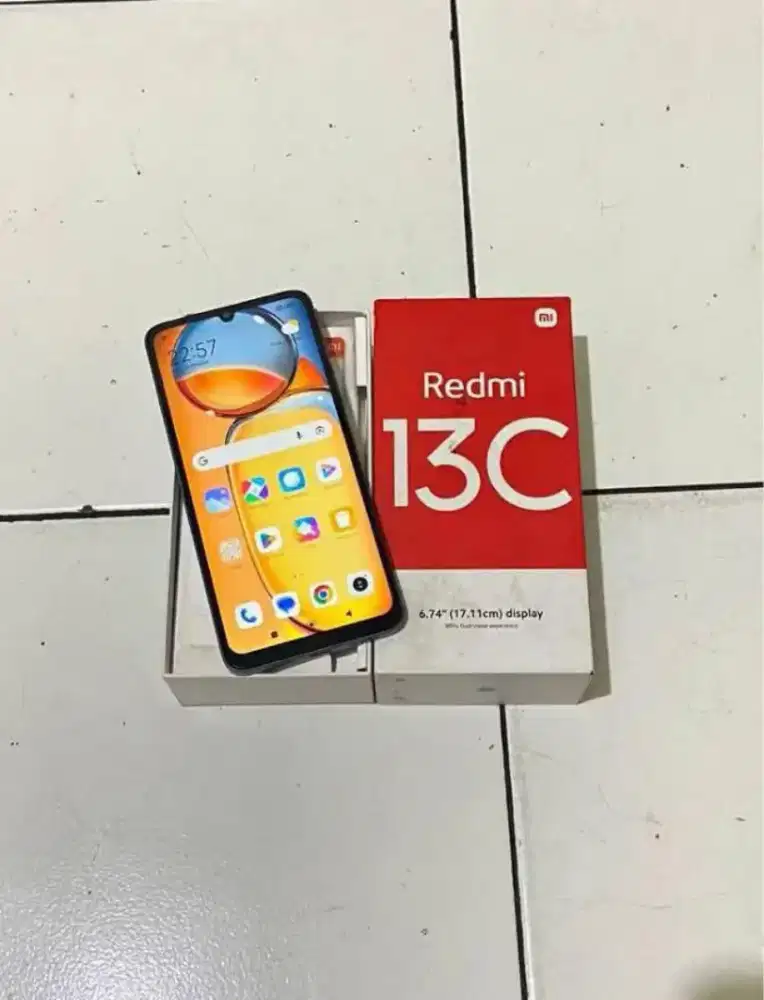 Redmi 13C Ram.8/256Gb Fullset nominus