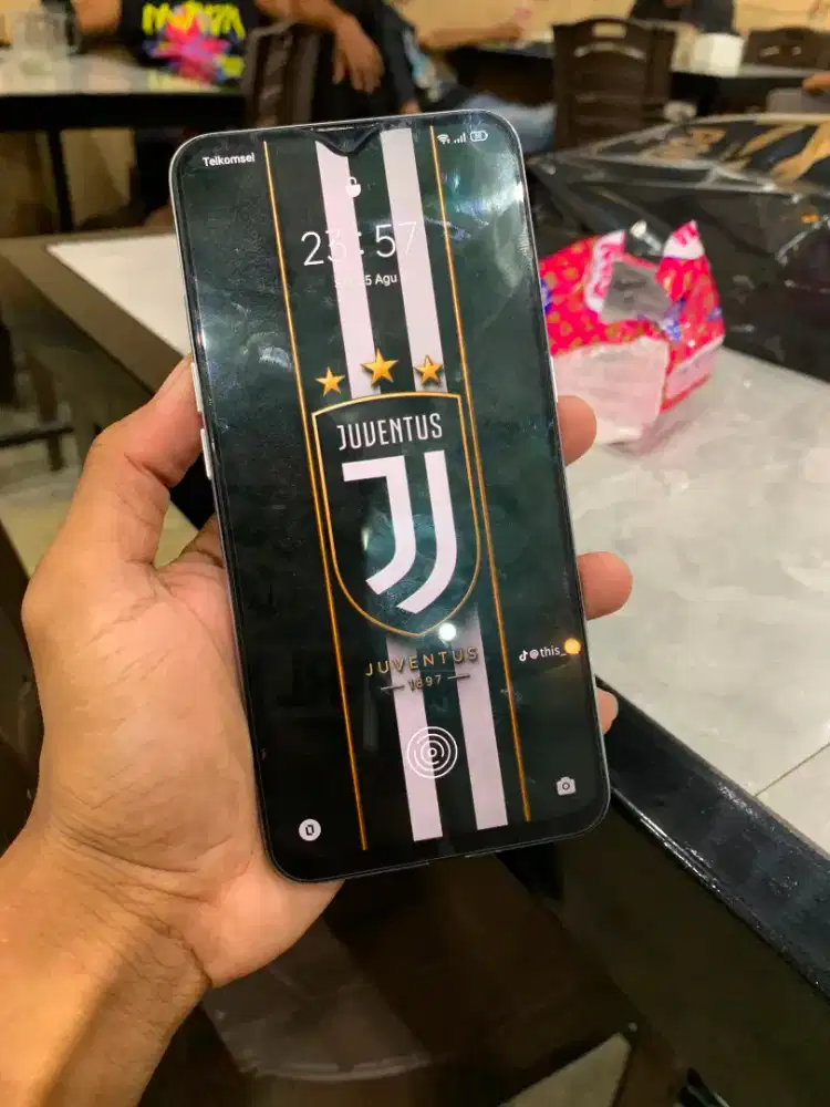 Realme Xt ( 8/128 ) Fullset Ori