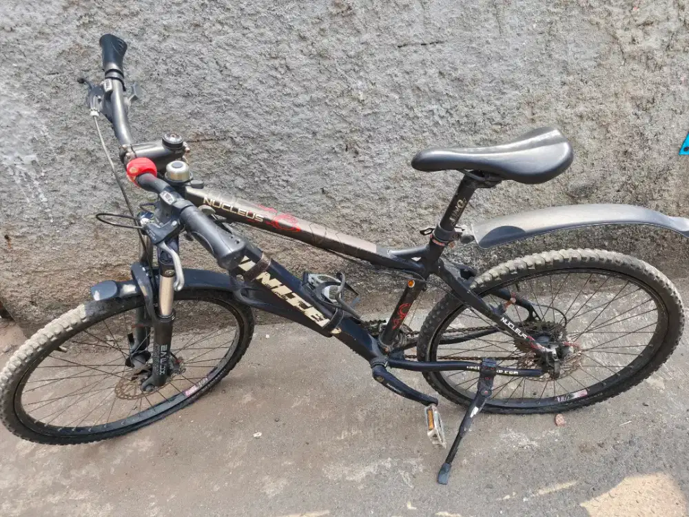 Sepeda gunung mtb united nucleus