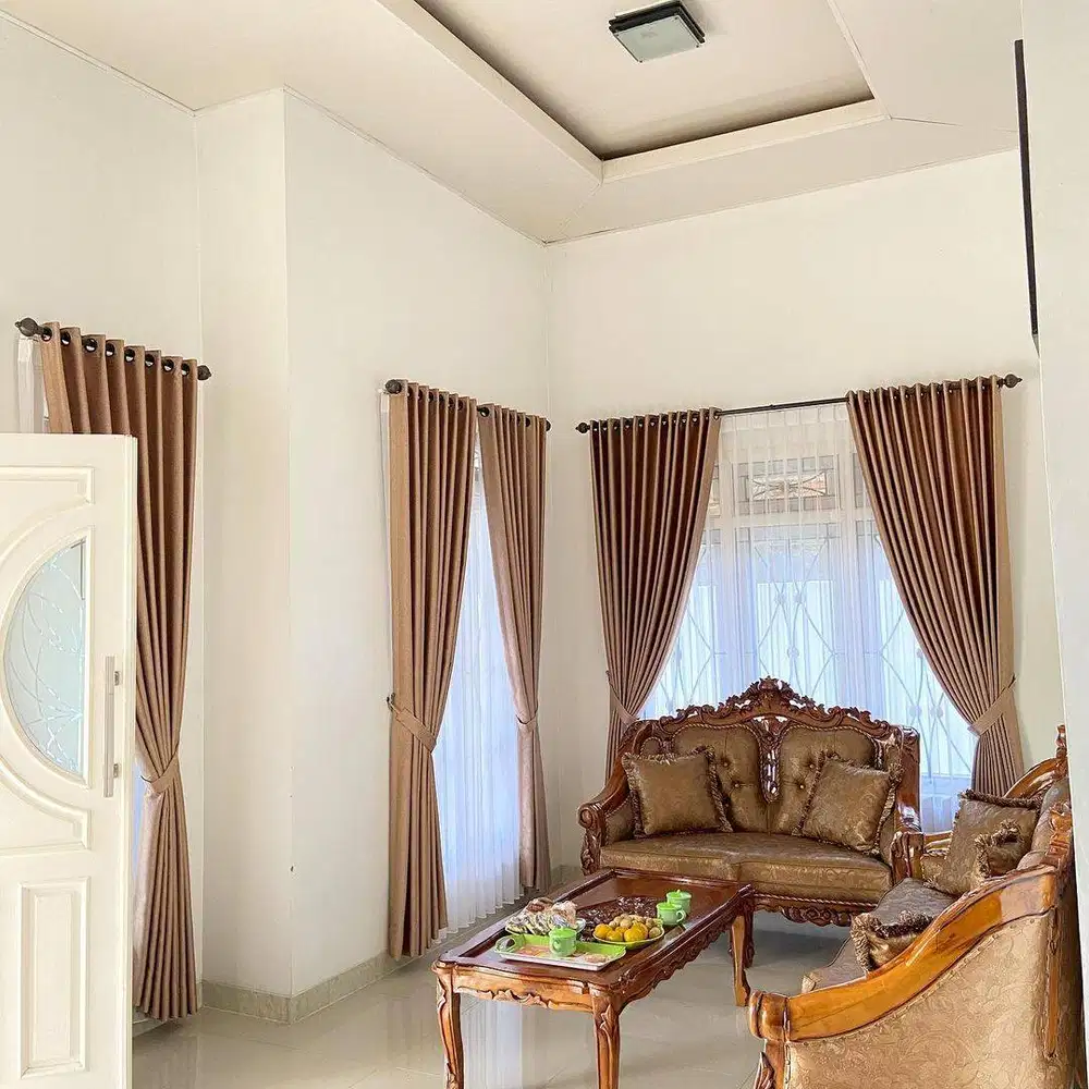 Jasa Pasang Gorden Custom Wallpaper Dinding 3D Gordyn Hordeng Korden