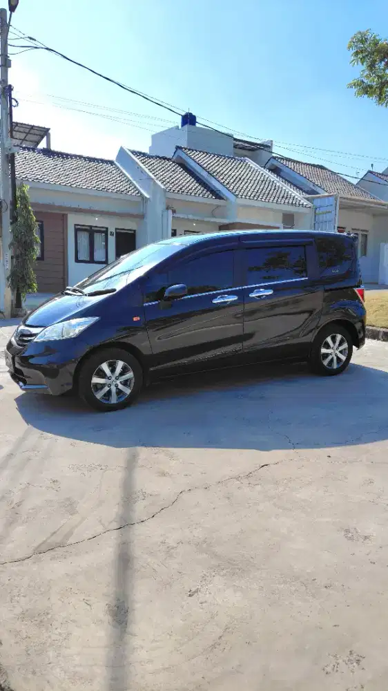 Honda Freed Tahun 2012 SIAP PAKAI