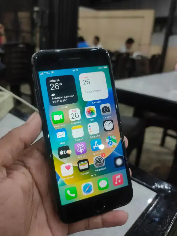 iPhone 8 ( 64gb) Lengkap, jaringan Permanen