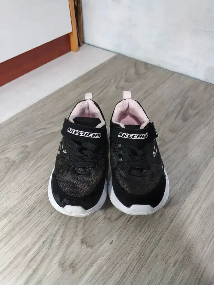 Sepatu Skechers Anak