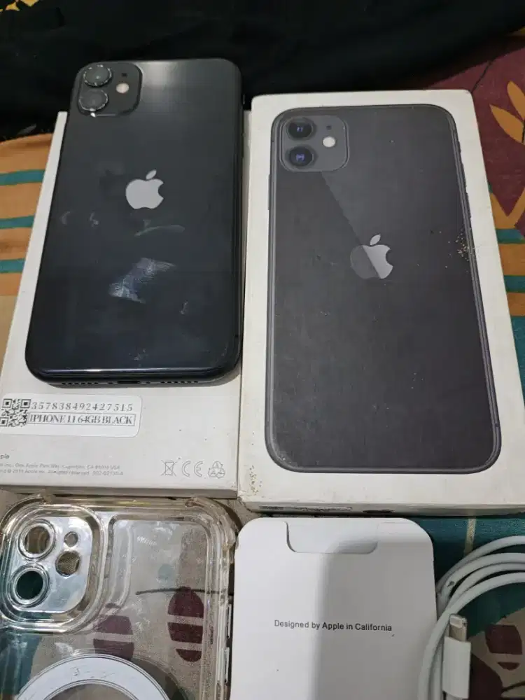 Iphone 11 . 64. Wifi