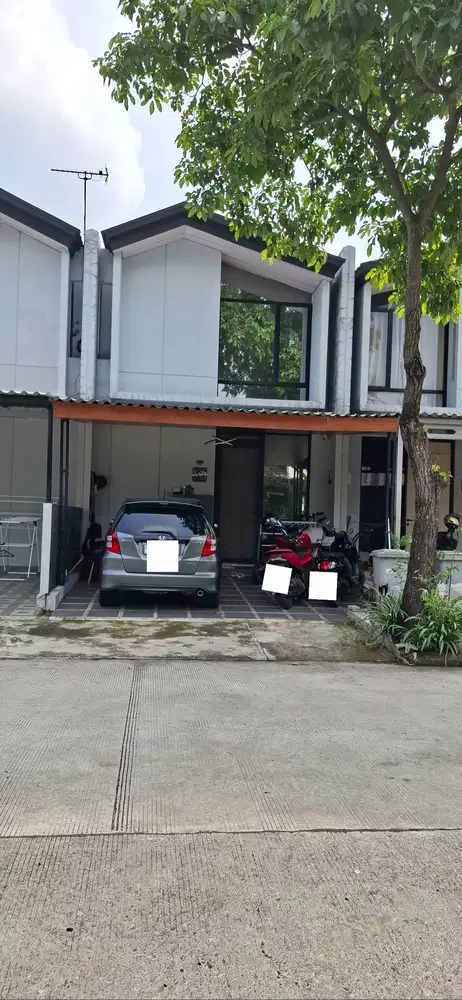 Take Over Rumah 2 Lantai di Lippo Cikarang
