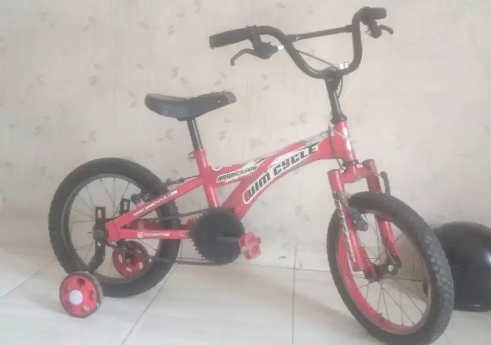Sepeda anak  siap pakai terbuat dr besi asli ya