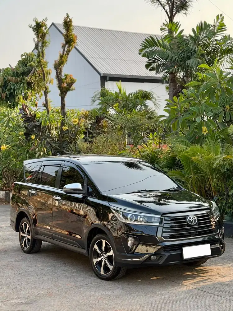 {Harga Cash} Toyota Kijang Innova Reborn Venturer 2.4 A/T Diesel 2021