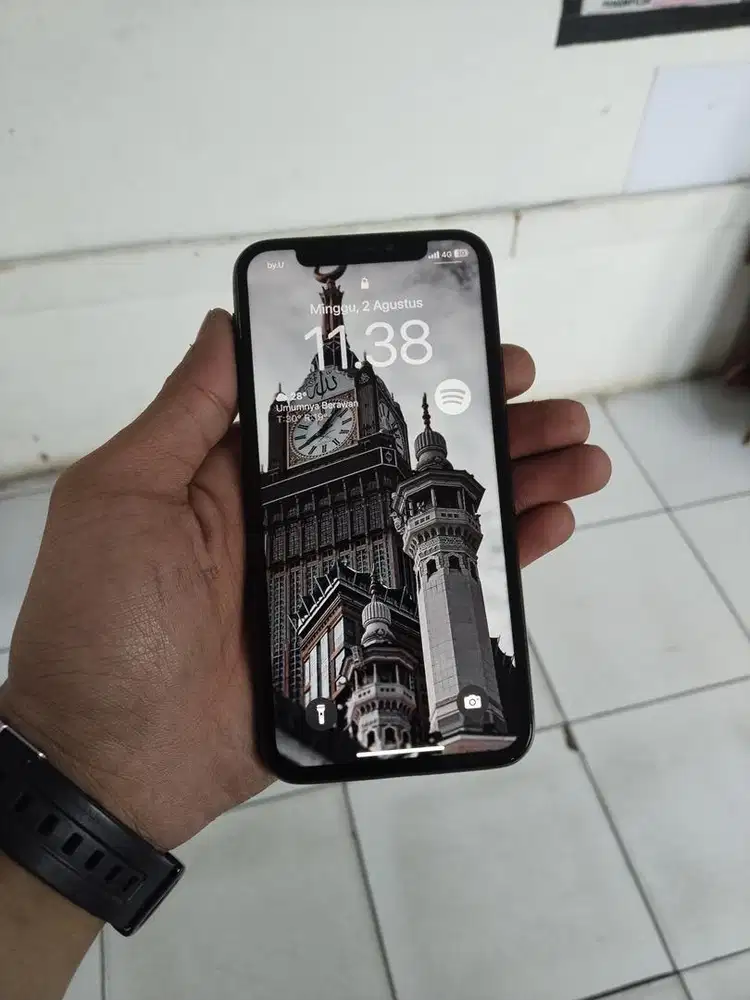 iPhone XS 64gb .
