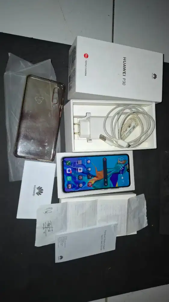 Huawei p30 ram 8 /128