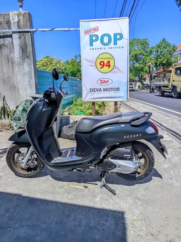 Scoopy 2025 energetic hitam Deva motor