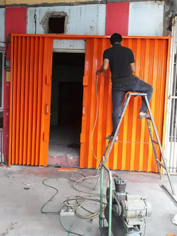 tukang perbaikan pintu rolling door folding gate murah