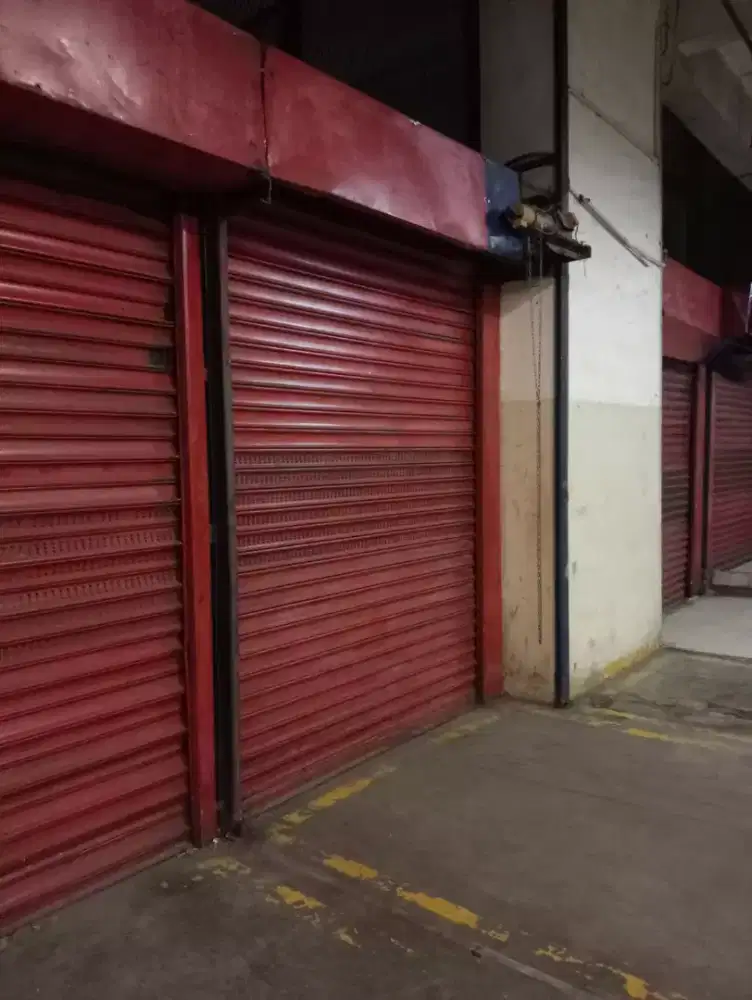 tukang service reparasi pintu rolling door dan folding gate