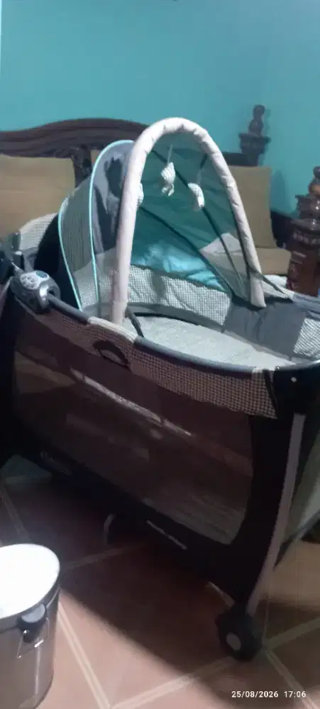 Box bayi Graco pack and play