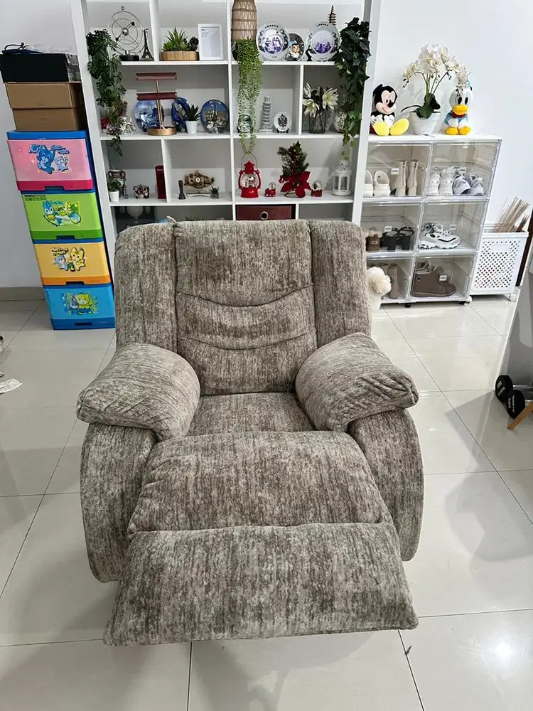 Informa Ashley Tulen-10 Sofa Recliner Fabric 1 Seater - cokelat