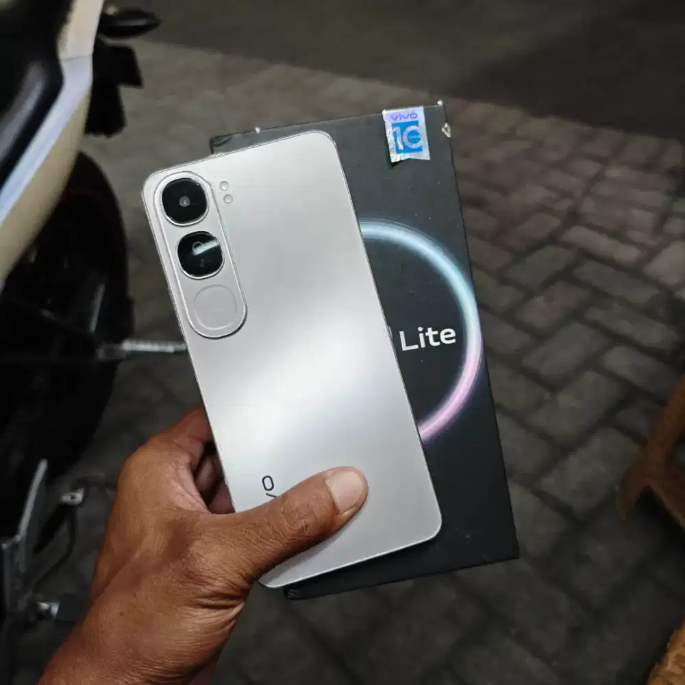 vivo V40 lite 8/128 gb. fullset bisa TT