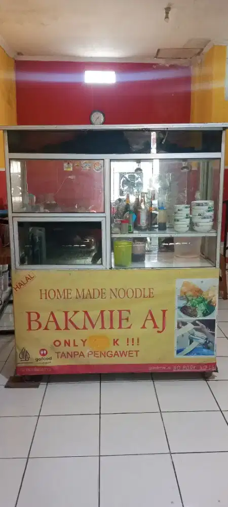 Etalase gerobak