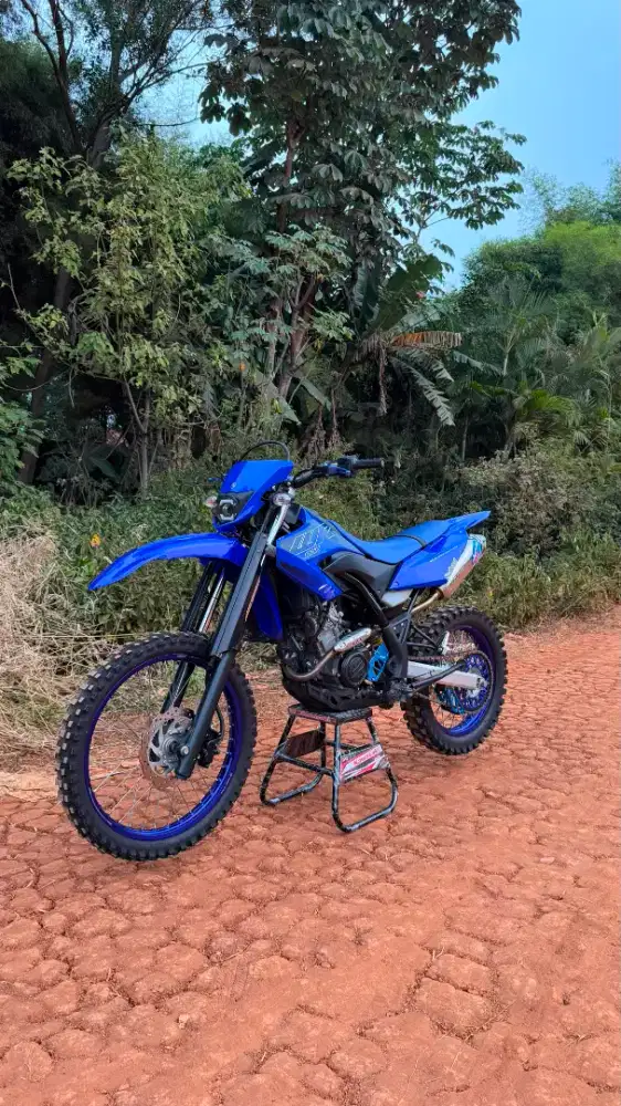 Forsale WR 155R 
Tahun 2022 bulan 8
Surat lengkap pajak hidup