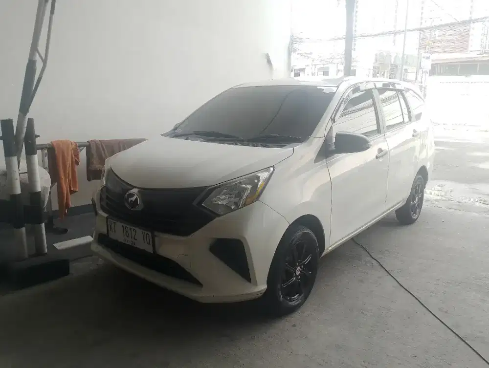 Sigra D 1.0 manual nik 2022