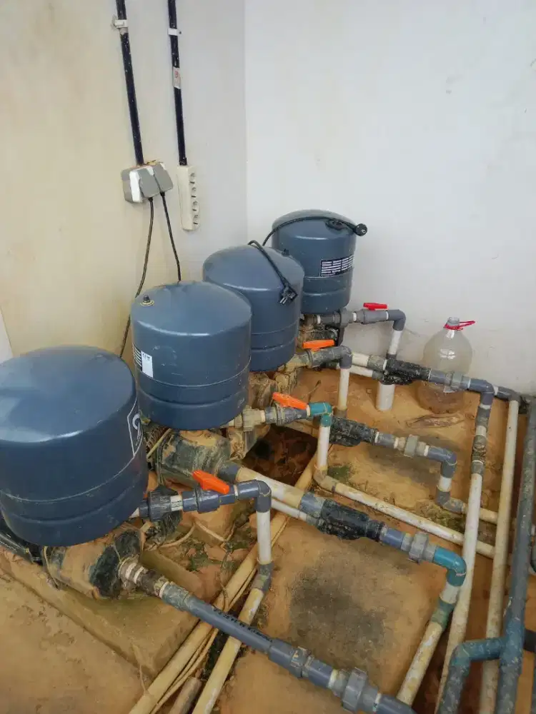 SERVICE POMPA AIR PANGGILAN  ( JETPUMP DAN SUBMERSIBEL. )