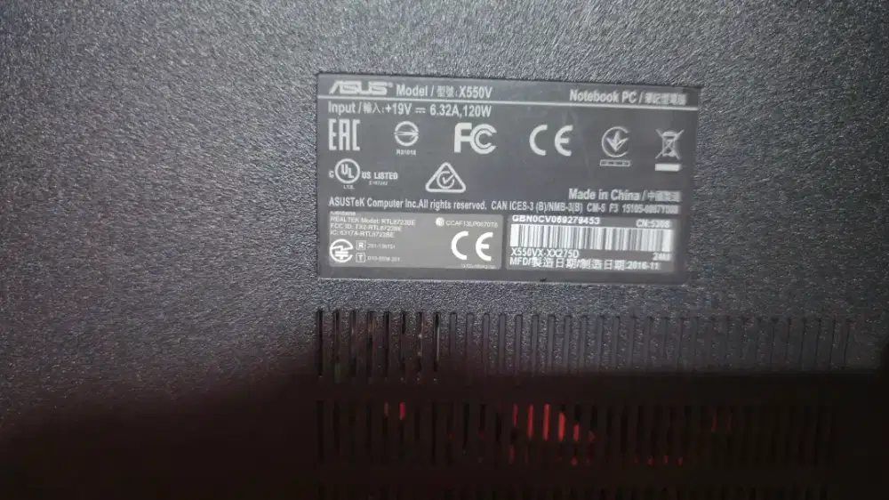 Baby ROG ASUS X550v