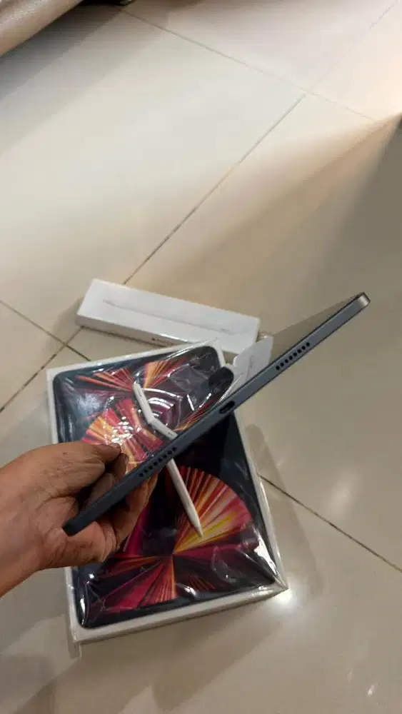Ipad Pro 11 inch (3rd generation) + apple pencil