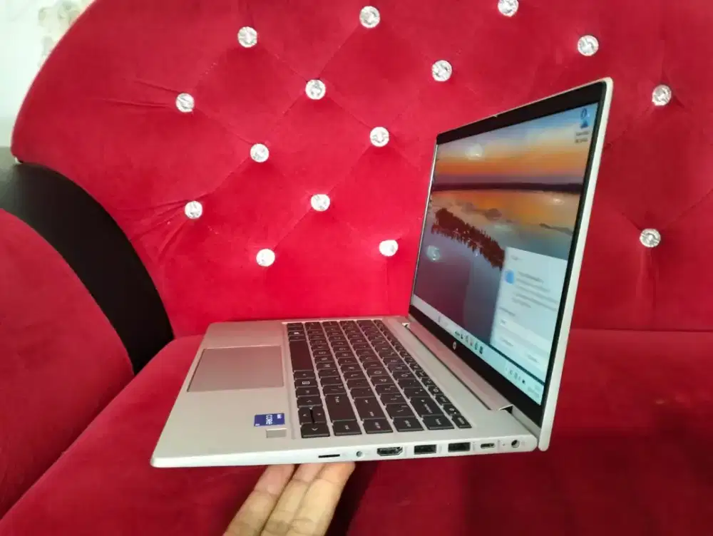 Hp ProBook G8 core i5 gen 11 RAM 16 VGA Intel iris xe KEYB backlit jos