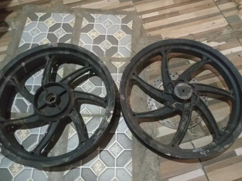 Jual pelk racing rossi tapak lebar vixion old