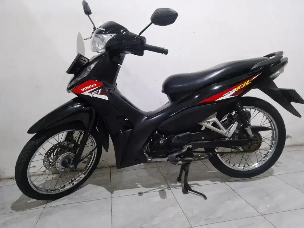 Original standar pabrik Honda revo fit