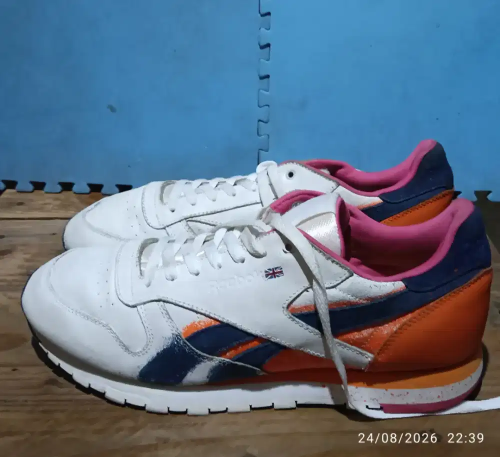 Sepatu Kulit Rebook Classic Montana