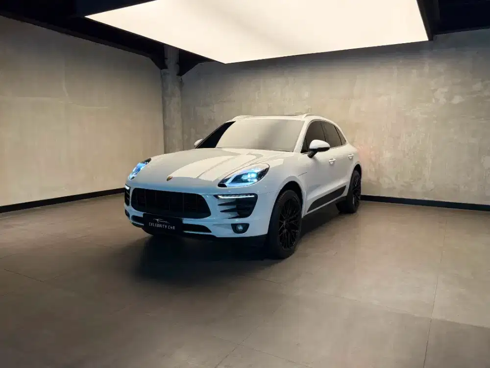 Porsche Macan 2.0L PDK - White 2017