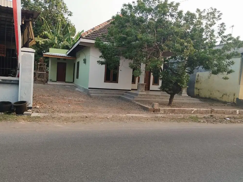 DISEWAKAN Rumah Eksklusif dekat Stasiun Jombang