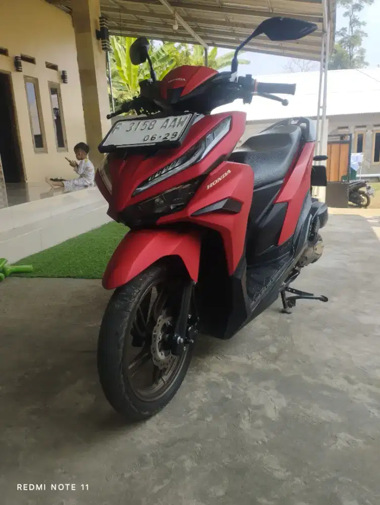 Vario led new 125 2024