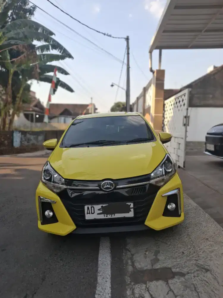 Dijual Ayla R/MT 2022 Kuning
